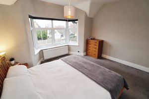 Hadleigh Road- click for photo gallery